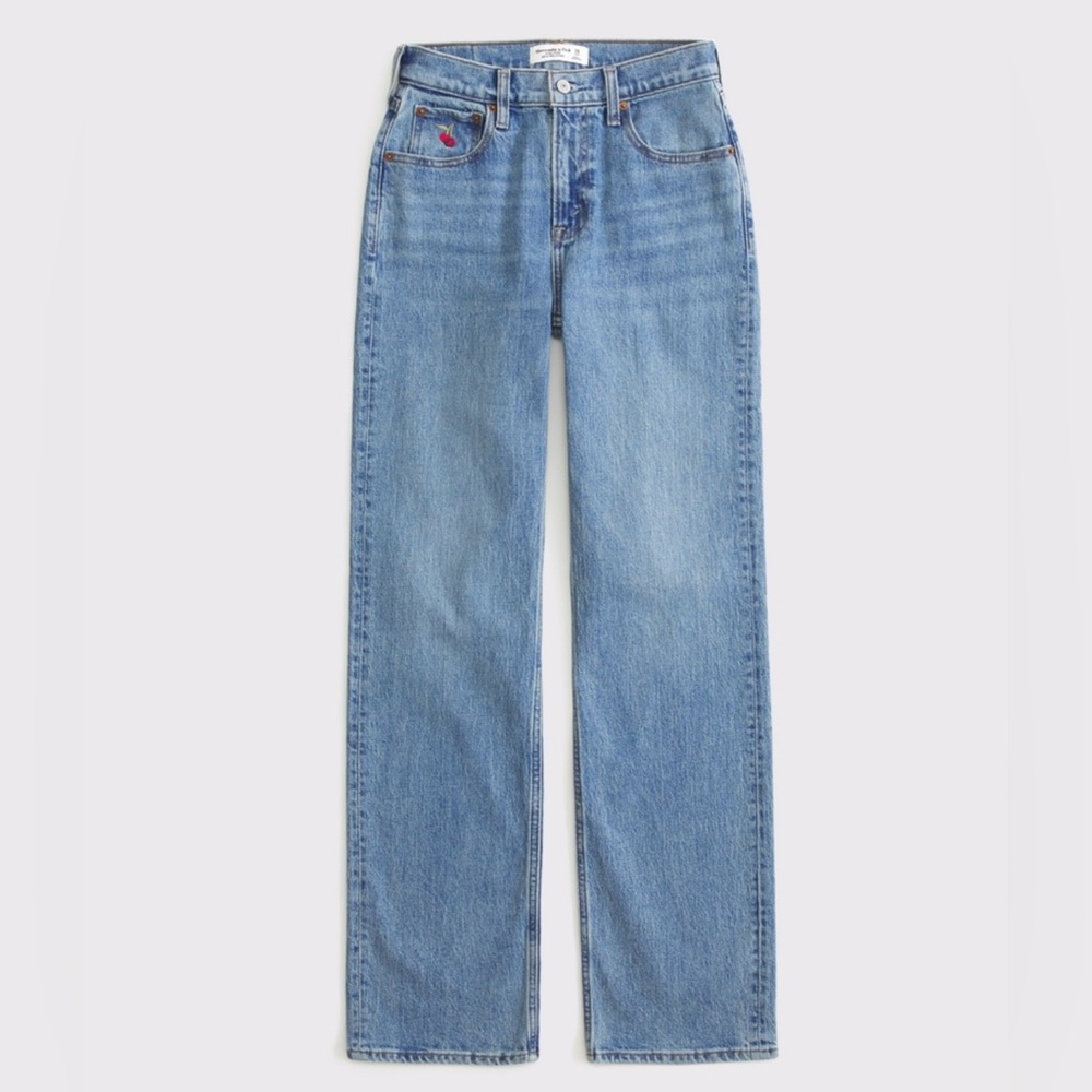 ABERCROMBIE Curve Love High Rise 90s Relaxed Jean Cherry Embroidered